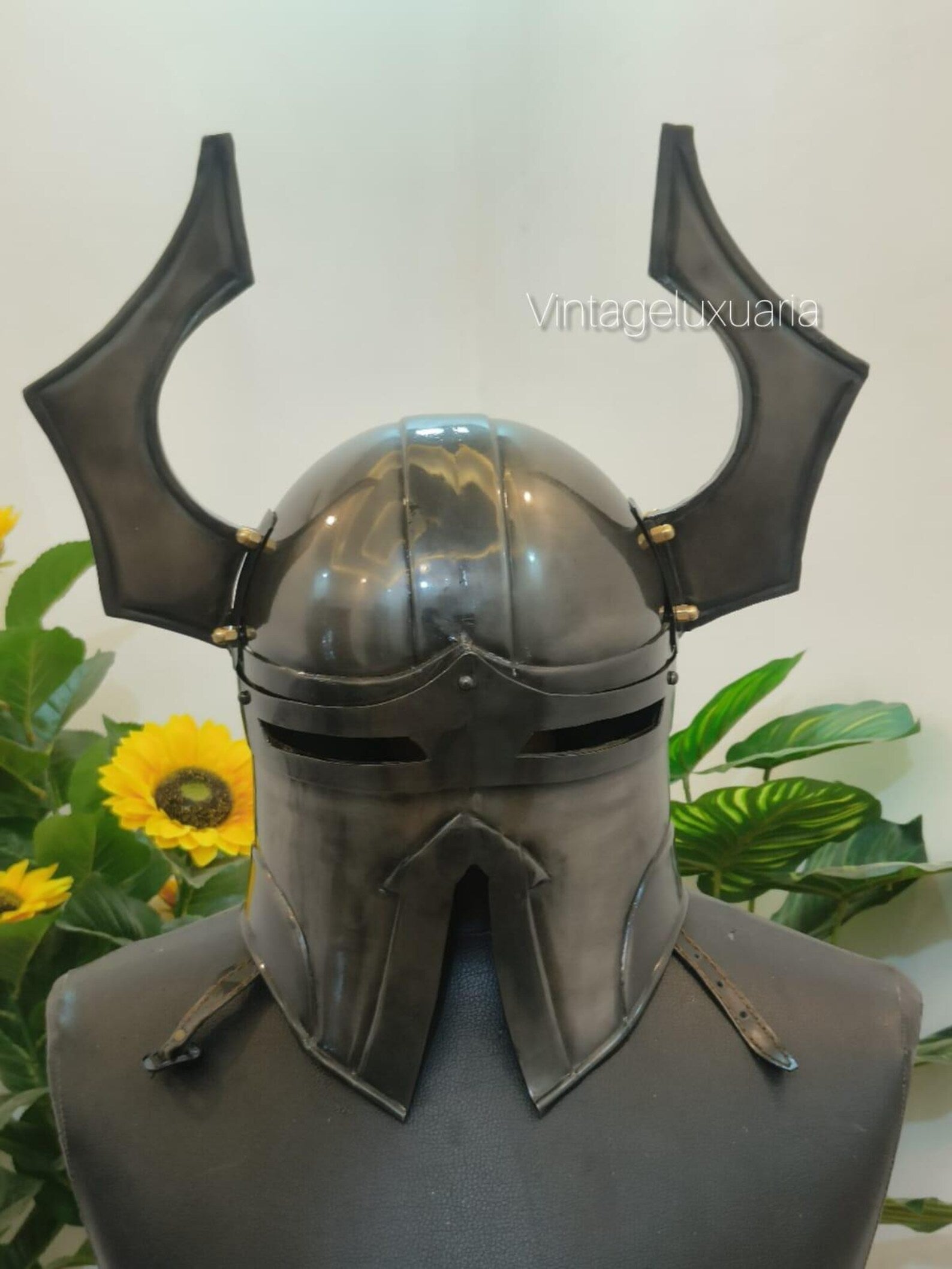 Blackened Steel Chaos Warhammer Helmet – 18 Gauge Medieval Cosplay –LARP Warrior Helmet – Handmade Costume Armor – Custom Dark Knight Helmet