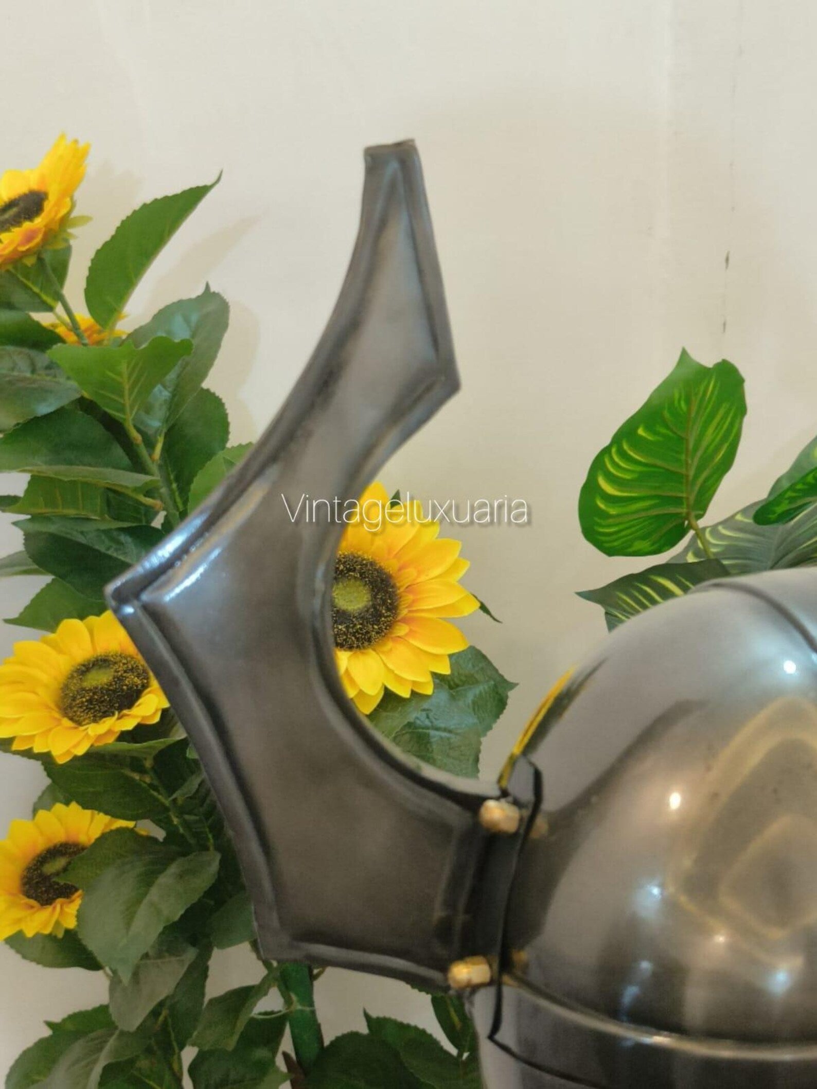 Blackened Steel Chaos Warhammer Helmet – 18 Gauge Medieval Cosplay –LARP Warrior Helmet – Handmade Costume Armor – Custom Dark Knight Helmet