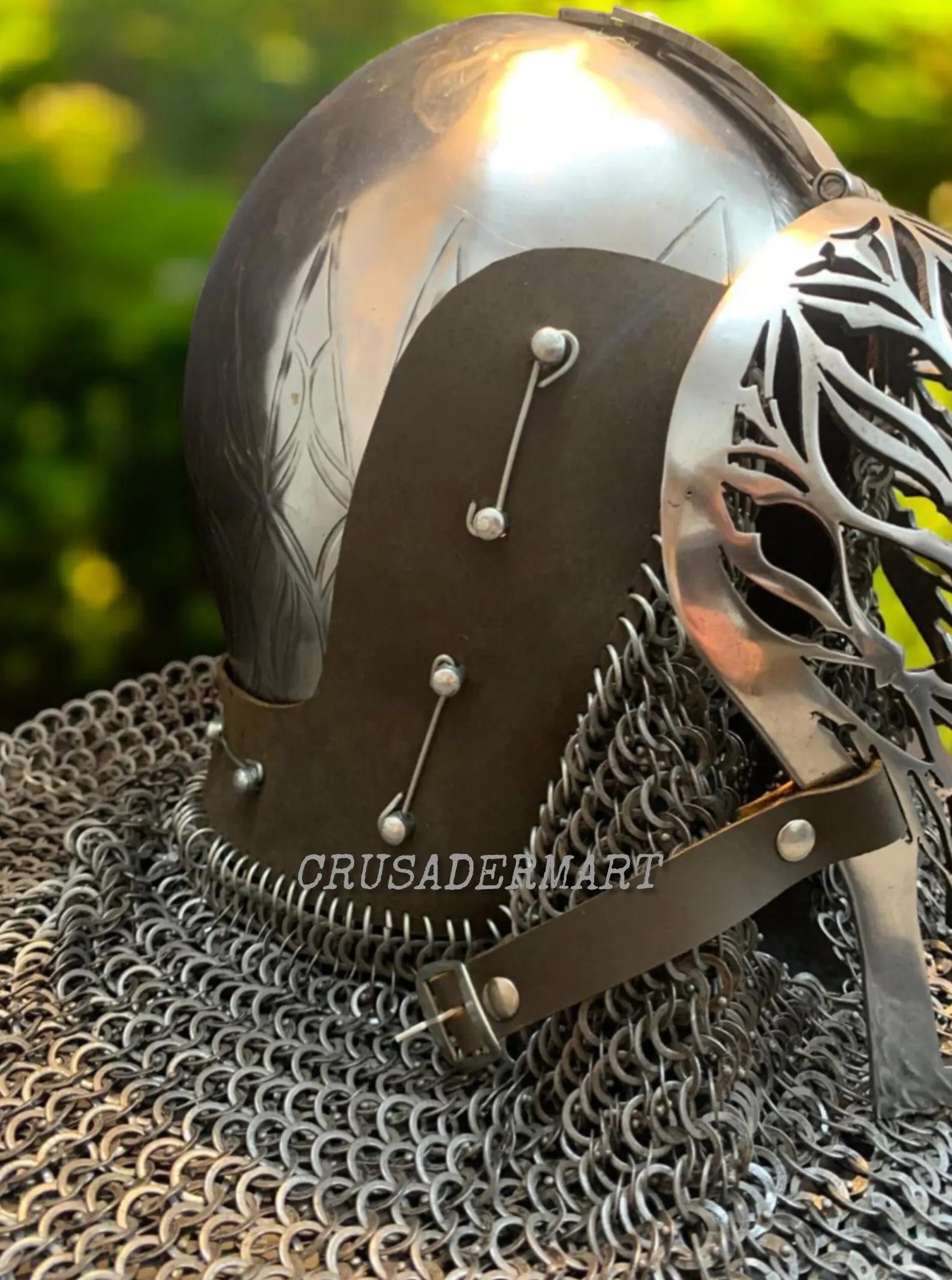 Medieval Bascinet Helmet Combat Klappvisor Knight Helmet with Chainmail | Handcrafted Steel Armor Helmet LARP, Cosplay & Collectible
