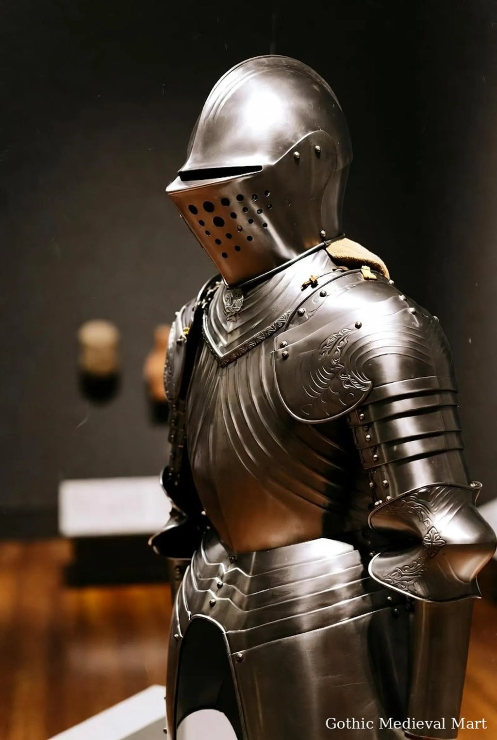 Gothic Knight Full Armor Suit | Hand-Forged Steel, Wearable