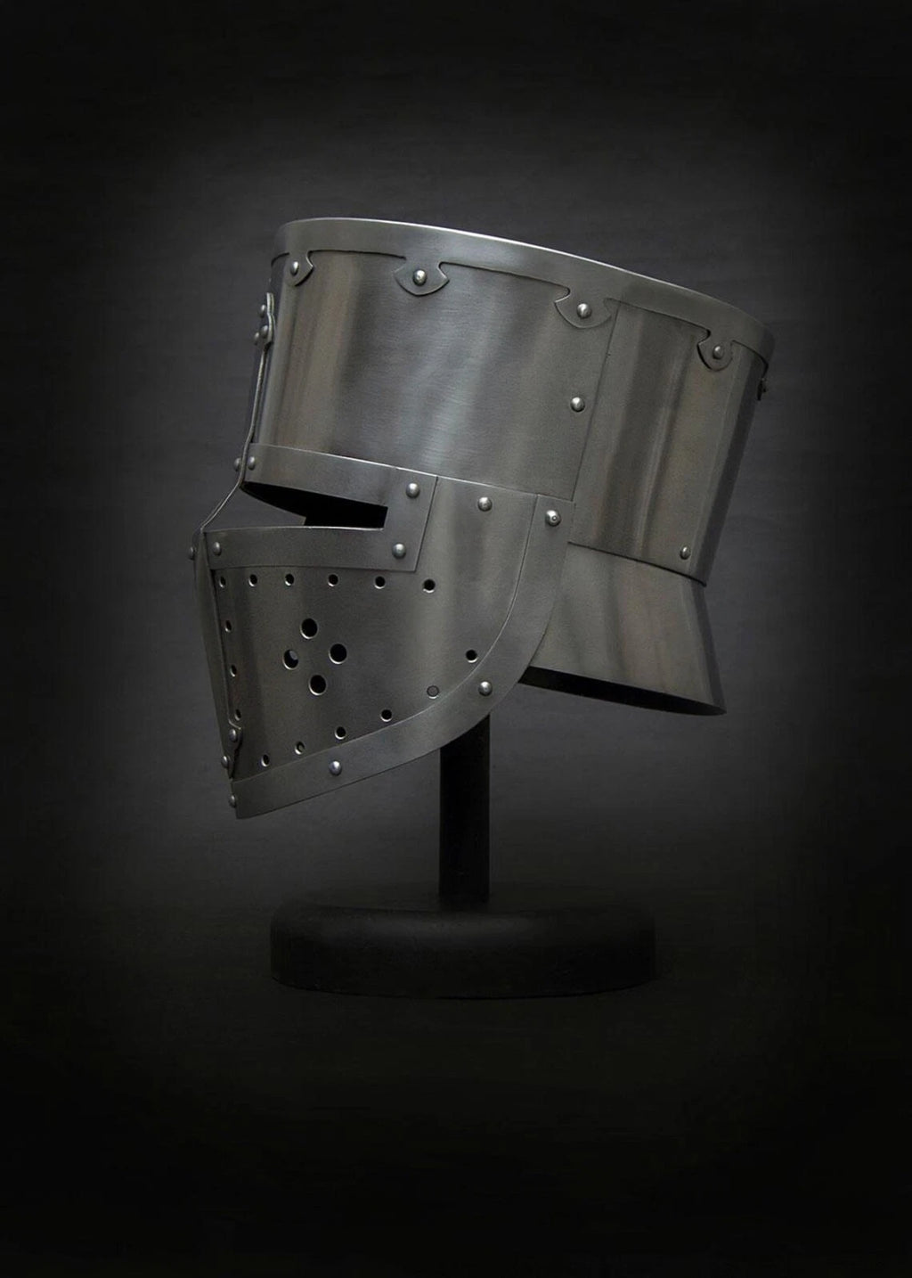 Medieval Crusader Great Helm made of 18GA steel – Handmade full-face knight helmet for LARP, cosplay, and collectible medieval display