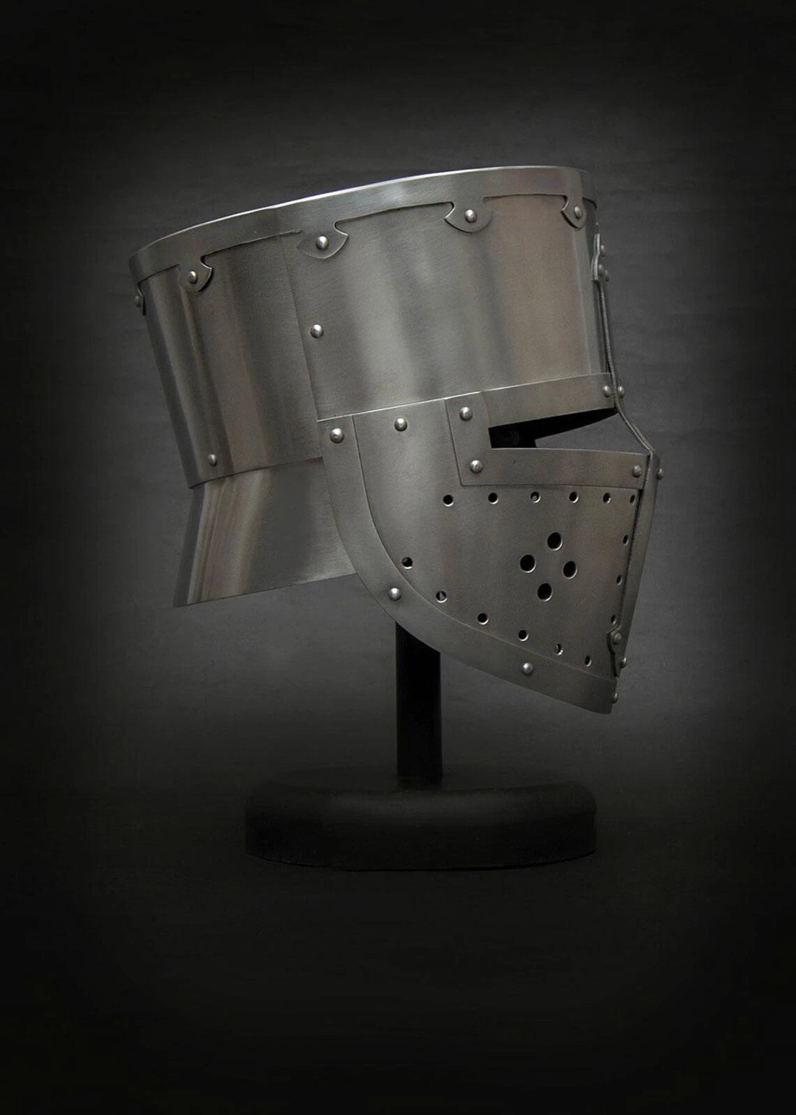 Medieval Crusader Great Helm made of 18GA steel – Handmade full-face knight helmet for LARP, cosplay, and collectible medieval display
