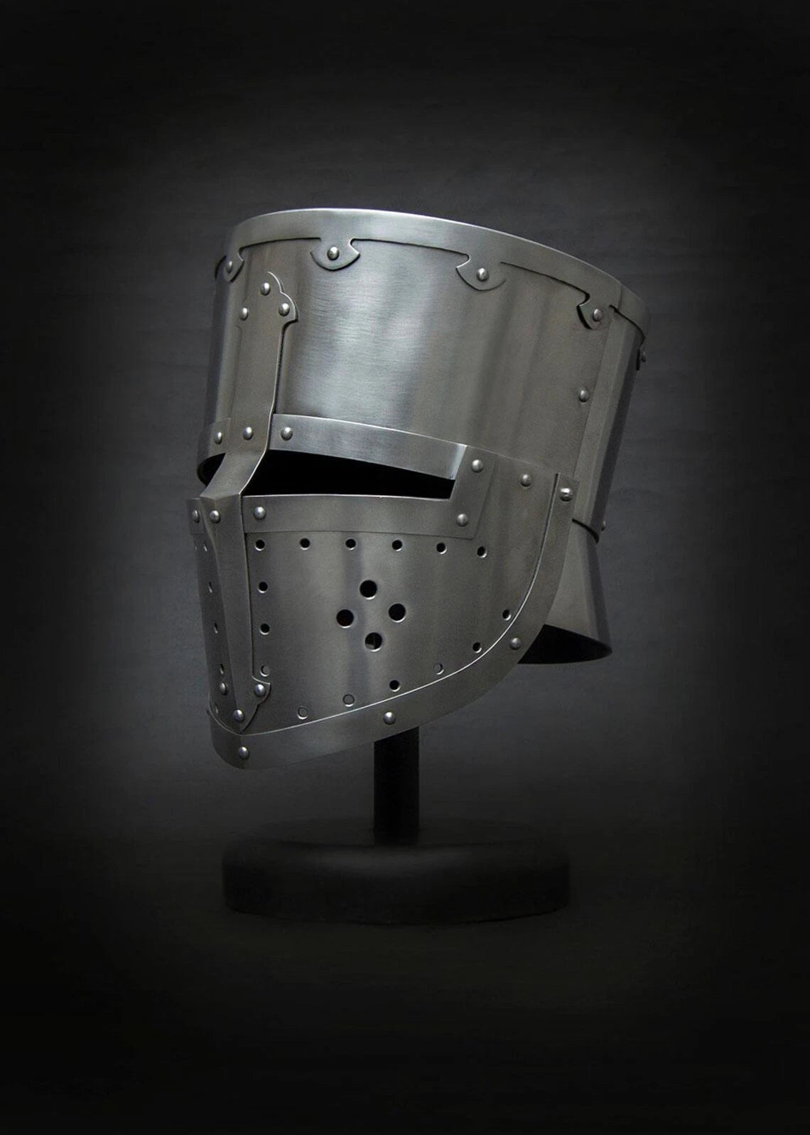 Medieval Crusader Great Helm made of 18GA steel – Handmade full-face knight helmet for LARP, cosplay, and collectible medieval display